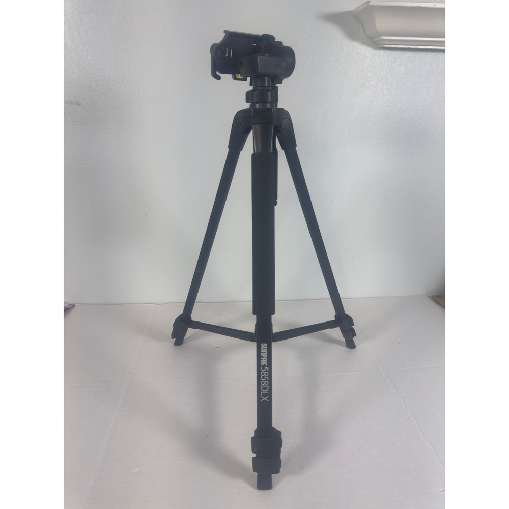 Sunpak 5858DLX Tripod Unisex OS Black Excellent Lightweight Aluminum 3-Way Pan